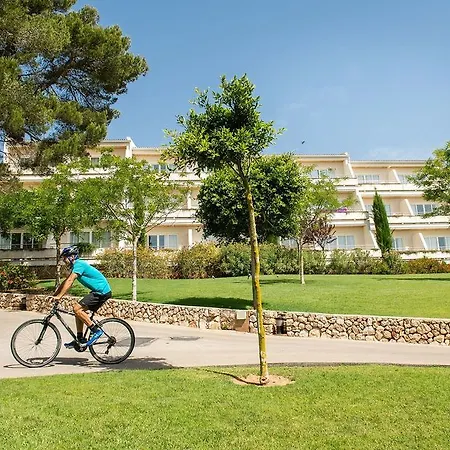Hotel Blau Privilege Porto Petro Beach & 5*